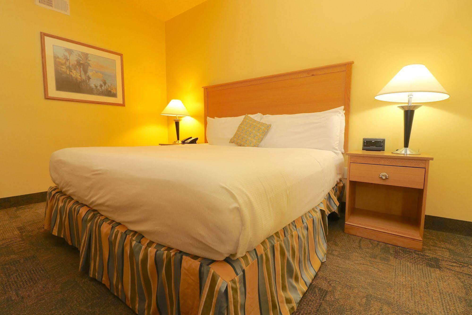 The Atrium Resort, Virginia Beach By Vacatia Eksteriør bilde